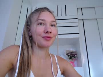 girl
        teonasafina__ cam image #1786967