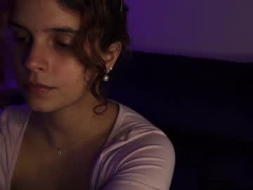 girl
        lilbeccaxo cam image #3554836