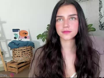 girl
        grettabenett_ cam image #248485