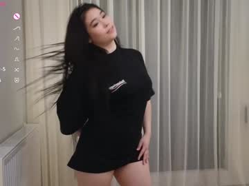 girl
        ki_mi cam image #5691250