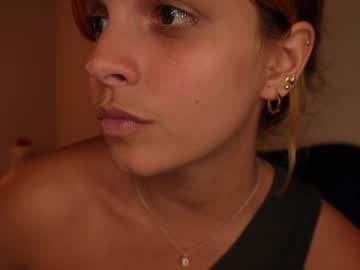 girl
        lilbeccaxo cam image #4151002