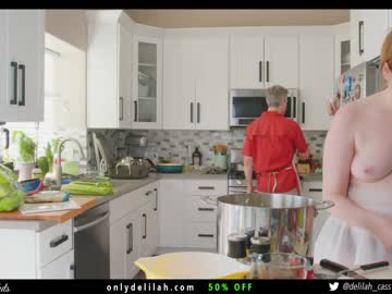 couple
        delilahcass cam image #298233