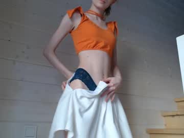 girl
        princess__aurora cam image #813802