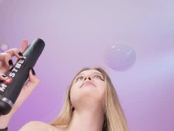 girl
        jelli_jennifer cam image #5158235