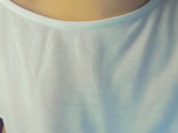 girl
        station_lovers cam image #2450259