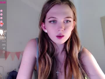 girl
        small_blondee cam image #320286