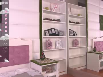 girl
        sarasanti cam image #514452