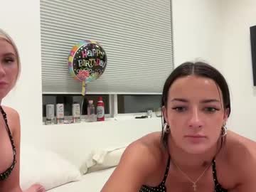 girl
        delaneywaters cam image #6385996