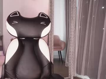 girl
        mysticxkitty cam image #4493214