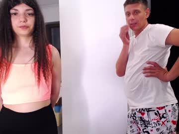 couple
        nolimitscoupl3 cam image #4543736