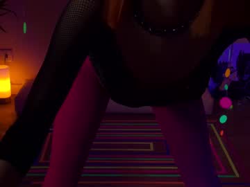 girl
        lettymoa cam image #321769