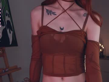 girl
        dance_kuduro cam image #4336435