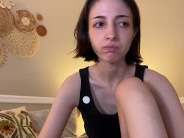 girl
        rosykindred cam image #5133603