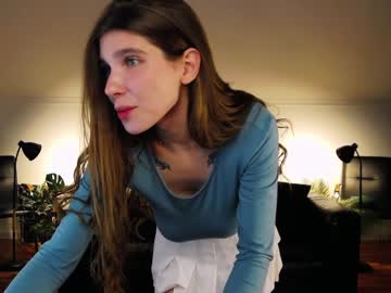 girl
        rich_roxy cam image #3005511