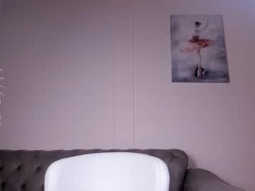 girl
        t0keng1rl cam image #4151364