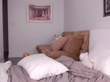 girl
        dreamyylilah cam image #4831277