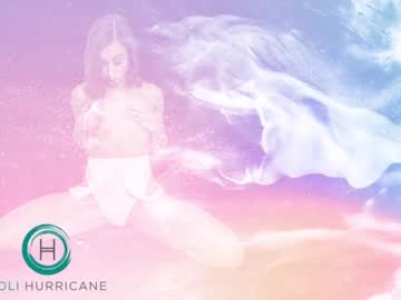 girl
        holihurricane cam image #4897772
