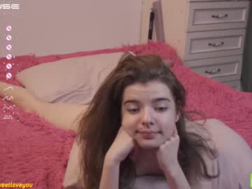girl
        marymurphy cam image #1887457