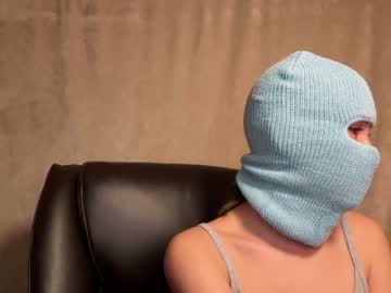 girl
        allyhamm cam image #1090990