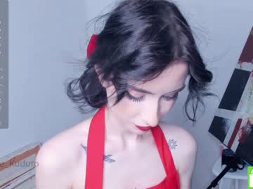 girl
        dance_kuduro cam image #3288479