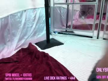 girl
        butterybubblebutt cam image #1436185
