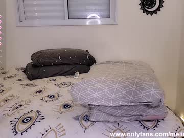 couple
        couplecrazybr cam image #2993615