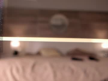 girl
        quennacindy cam image #4453320