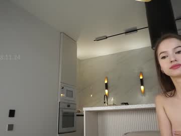 girl
        hecola cam image #5432797