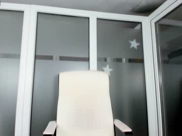 girl
        ingridblondy94 cam image #1242208