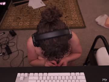 girl
        evelynpiers cam image #1291274