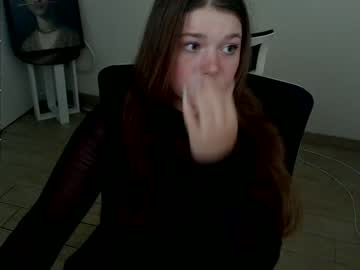 girl
        vanessa_bumble cam image #4684345
