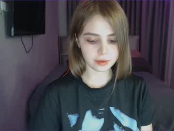 girl
        tripleprinces cam image #2286885