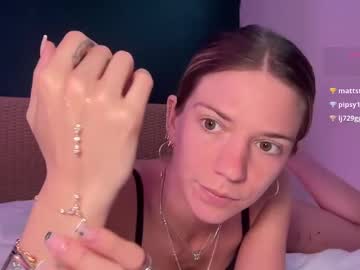 girl
        oliviahansleyy cam image #6483017