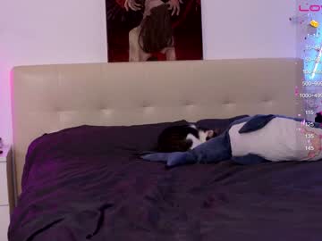 girl
        holliwould_ cam image #1367432