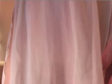 girl
        saltedhoney cam image #111401
