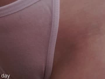 girl
        _vi_vi_ cam image #5983551