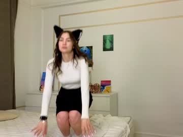 girl
        fannydowlen cam image #4348809