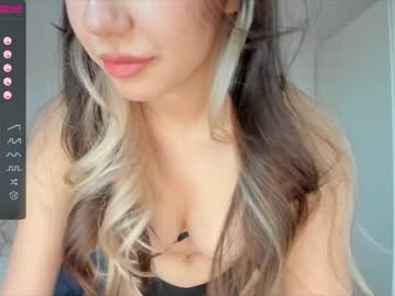 girl
        deniseone cam image #383080
