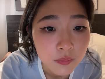 girl
        cozykorean cam image #6499739