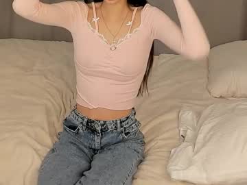 girl
        augustacurington cam image #5959173