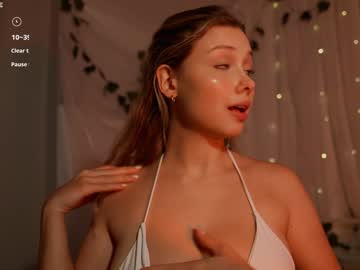 girl
        april_blush cam image #5117154