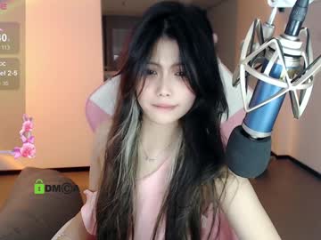 girl
        akina520 cam image #4945468