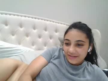 girl
        cyberlover6969 cam image #5232474