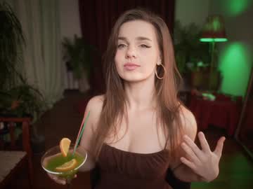 girl
        excitease cam image #6022479