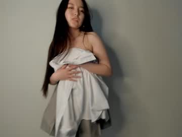 girl
        patriciahills cam image #1430781