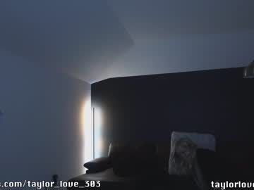 girl
        taylor_love_303 cam image #1711199