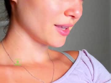 girl
        demurelixir cam image #1556830