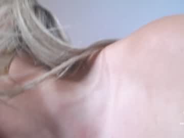 girl
        wildtequilla cam image #3358375