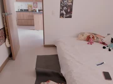 girl
        alone_together_ cam image #5520056