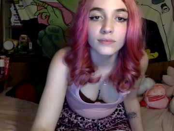 girl Live Cam Girls Love To Strip Naked For Their Viewers with egirlhaile